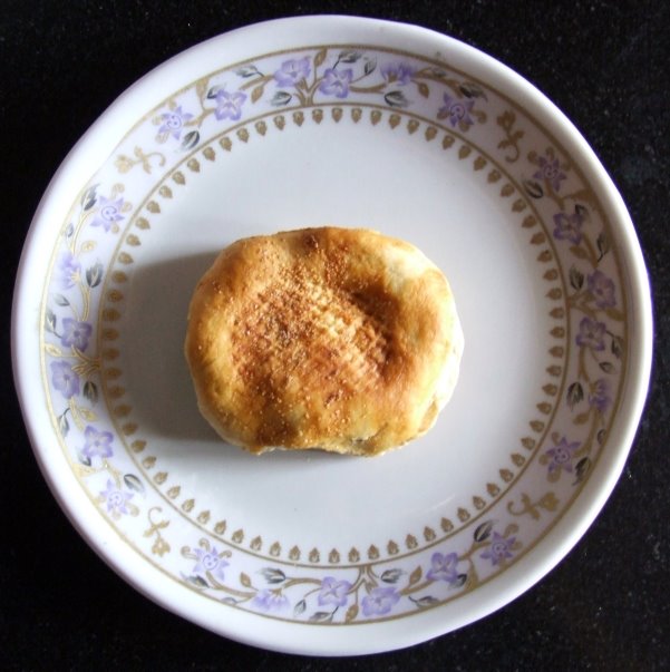 Kashmiri_kulcha_bread.JPG