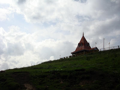 shiv_temple_gulmarg.JPG